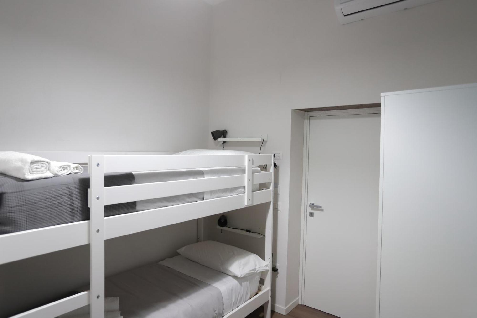Tammurriata Nera Bedroom Naples Exterior photo